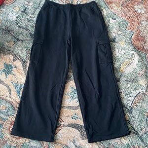 Fabletics NWT Wide Leg Black Cargo Sweatpants XL
